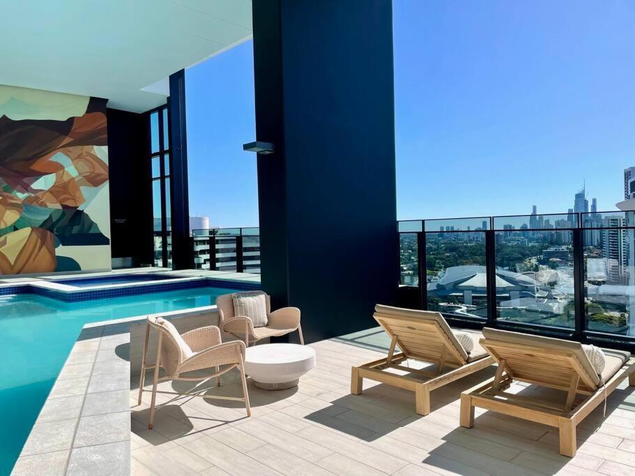 New Impressive 180° River View 1 Bed Apt With Pool 47F Daire Gold Coast Dış mekan fotoğraf