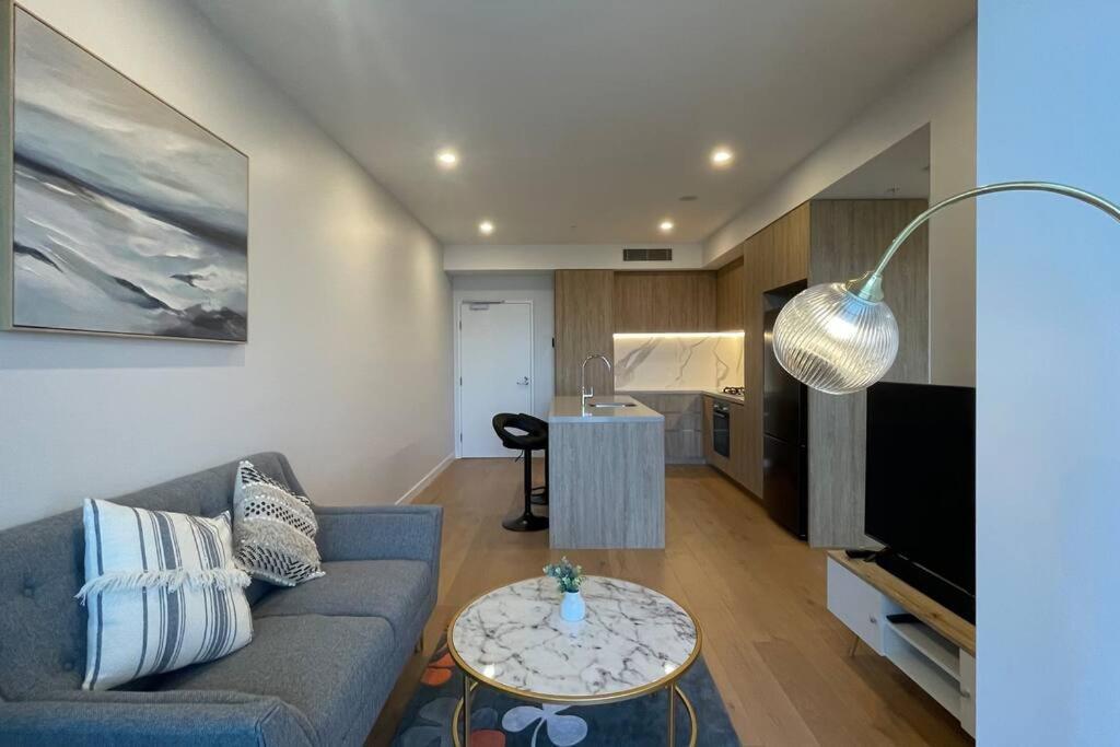 New Impressive 180° River View 1 Bed Apt With Pool 47F Daire Gold Coast Dış mekan fotoğraf